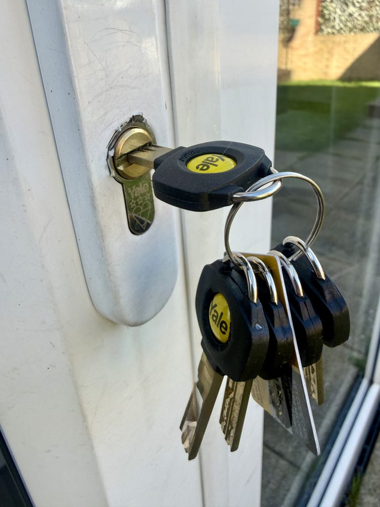 Yale Platinum 3 star euro cylinder replaced under guarantee by Locksmith Kev in Cramlington NE23